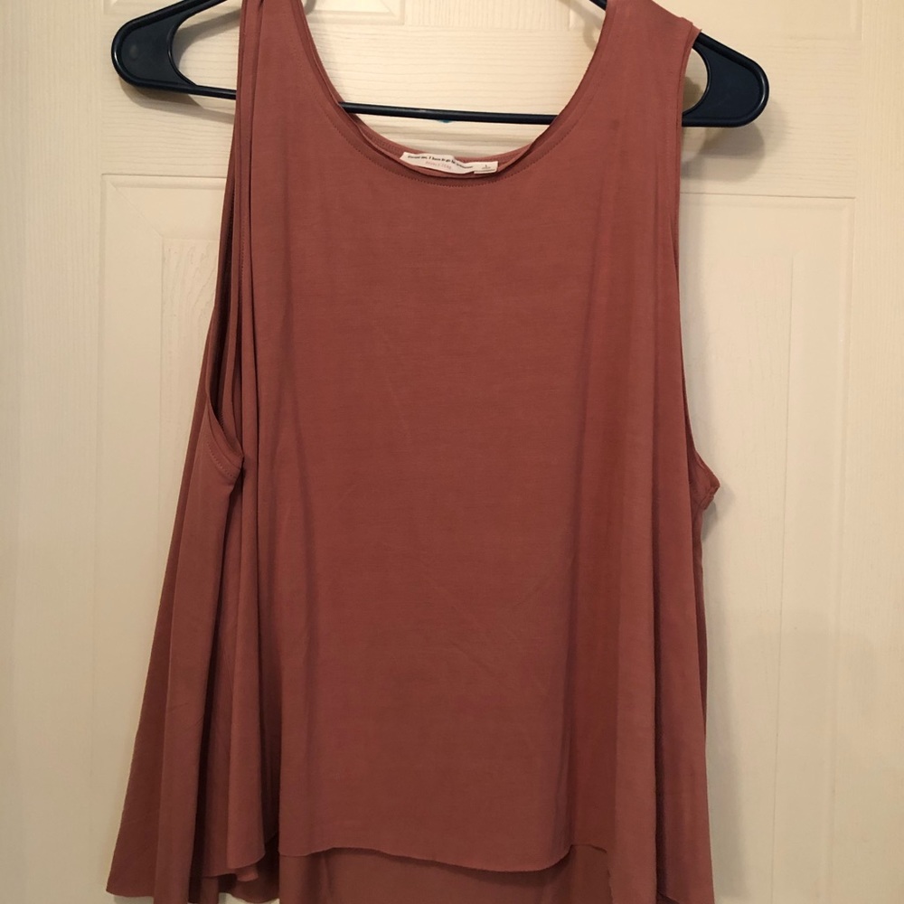 Coral tank top